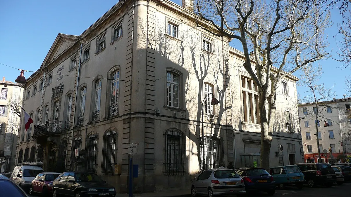 Carpentras : l’ancien hôtel de ville