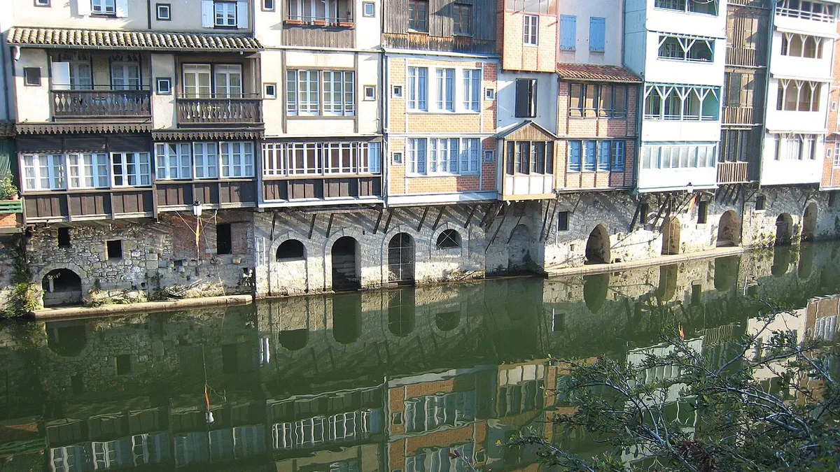 Castres : les maisons sur l’Agout